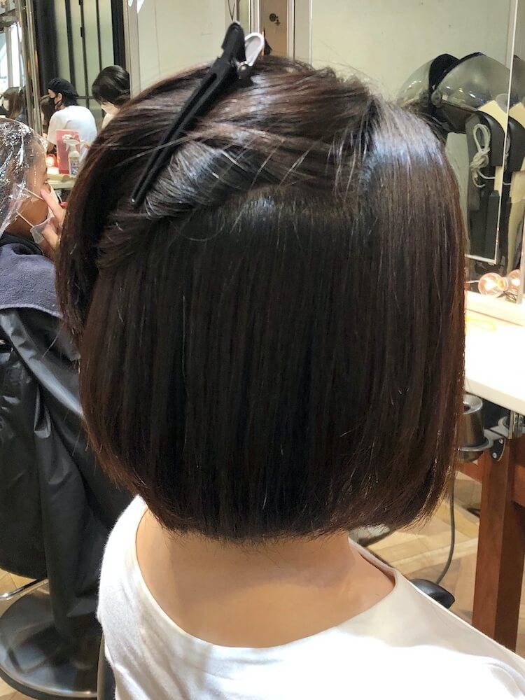 くせ毛・多毛を縮毛矯正で丸みのあるグラデーションボブに Favour hair